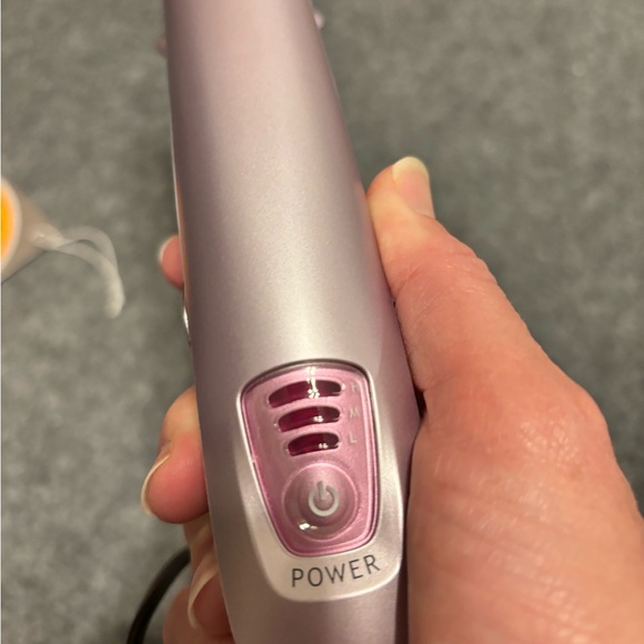 Instyler multi style tool! - Picture 2 of 6